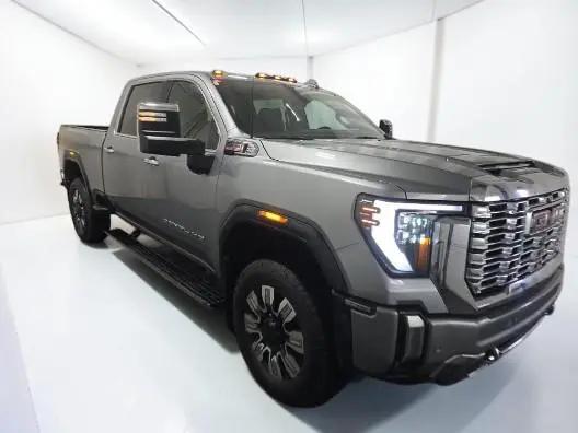 2025 GMC Sierra 3500HD Crew Cab, Standard Bed, Denali, 4WD for sale in South Bend, IN