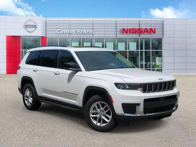 2023 Jeep Grand Cherokee L Laredo 4x4 for sale in Grand Blanc, MI