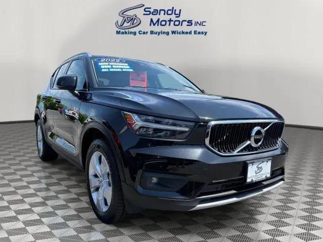 2022 Volvo XC40 T5 Momentum for sale in Coventry, RI
