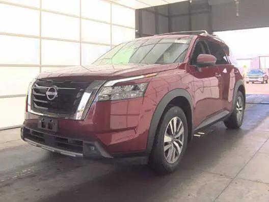 2022 Nissan Pathfinder SL 4WD for sale in Sheboygan, WI