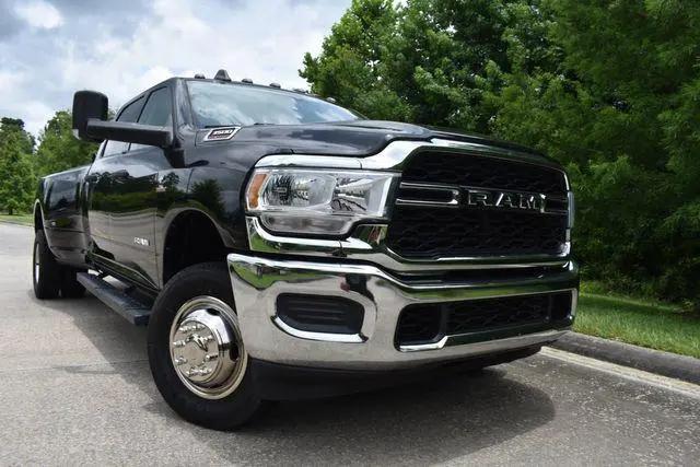 2020 Ram 3500 Tradesman Crew Cab 4x4 8 Box for sale in Walker, LA