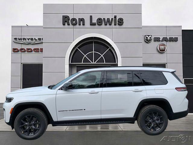2027 Jeep Grand Cherokee L Laredo Altitude