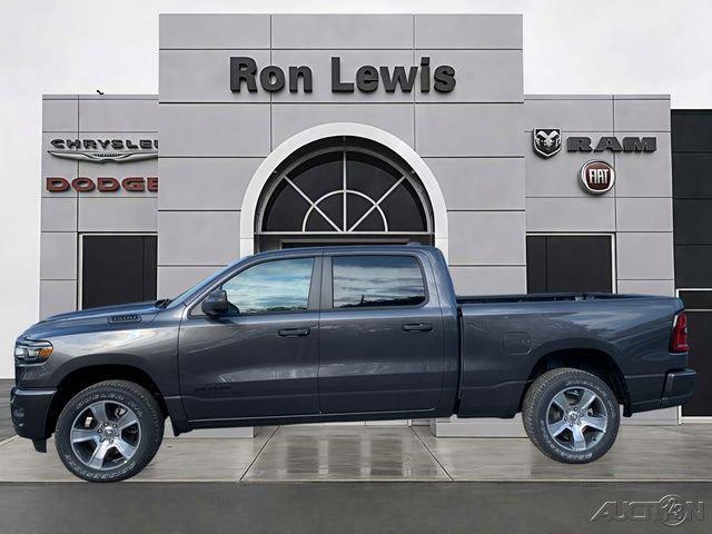2026 RAM 1500 RAM 1500 EXPRESS CREW CAB 4X4 64 BOX