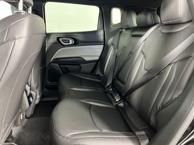 2026 Jeep Compass COMPASS LIMITED 4X4 2026 Jeep Compass COMPASS LIMITED 4X4