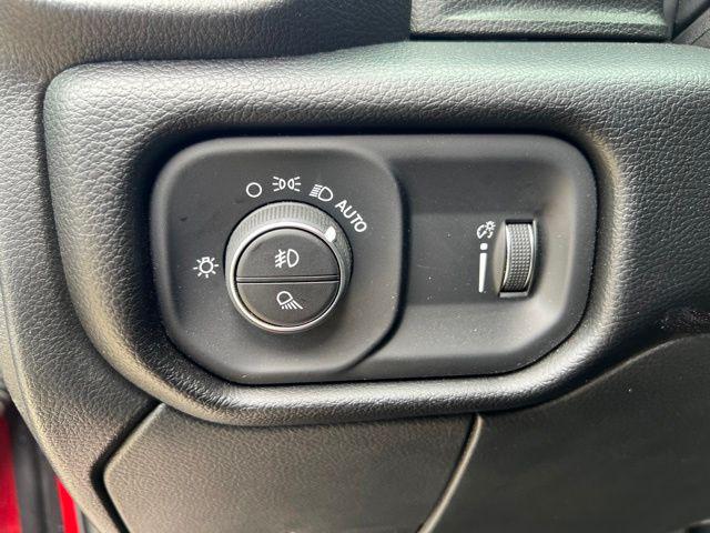 2026 Ram 2500 Big Horn Crew Cab 4x4 64 Box