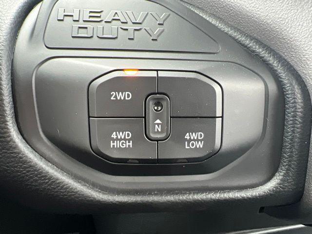 2026 Ram 2500 Big Horn Crew Cab 4x4 64 Box