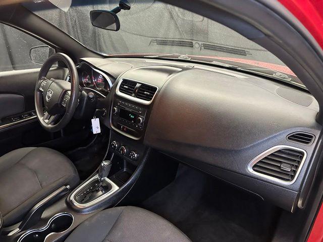 2012 Dodge Avenger SE