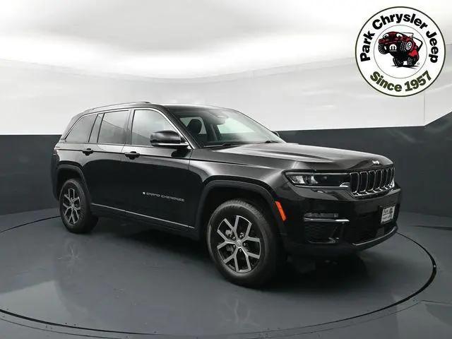 2023 Jeep Grand Cherokee Limited 4x4 for sale in Burnsville, MN