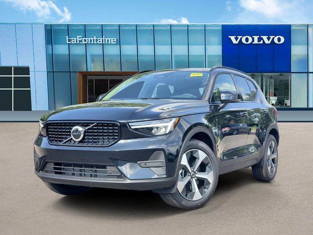 2026 Volvo XC40 Core, B5 AWD Gas (mild hybrid), Dark for sale in Farmington Hills, MI