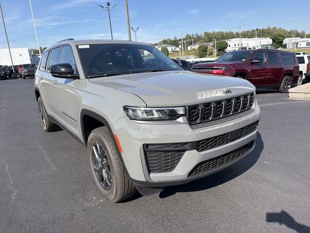 2027 Jeep Grand Cherokee GRAND CHEROKEE L LAREDO ALTITUDE 4X4 2027 Jeep Grand Cherokee GRAND CHEROKEE L LAREDO ALTITUDE 4X4