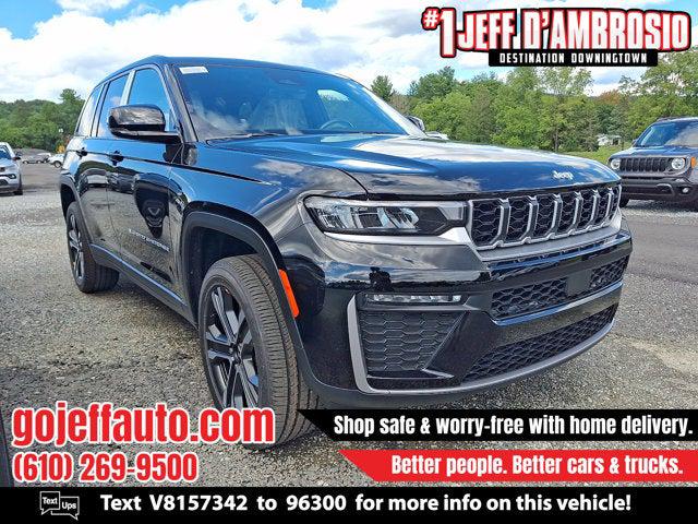 2027 Jeep Grand Cherokee GRAND CHEROKEE LIMITED 4X4