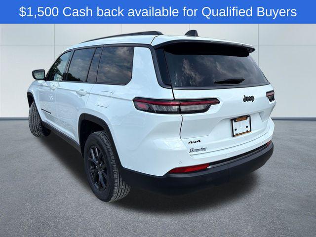 2027 Jeep Grand Cherokee L Laredo Altitude