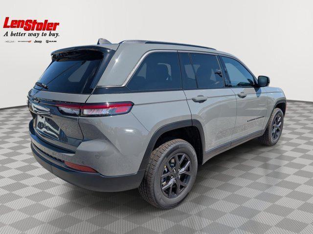 2027 Jeep Grand Cherokee Laredo Altitude