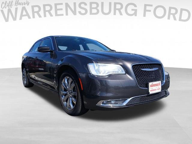 2015 Chrysler 300 Limited for sale in Warrensburg, MO