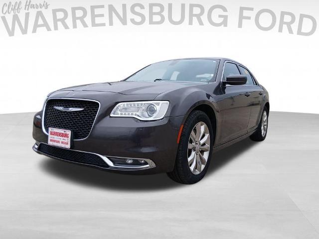 2015 Chrysler 300 Limited