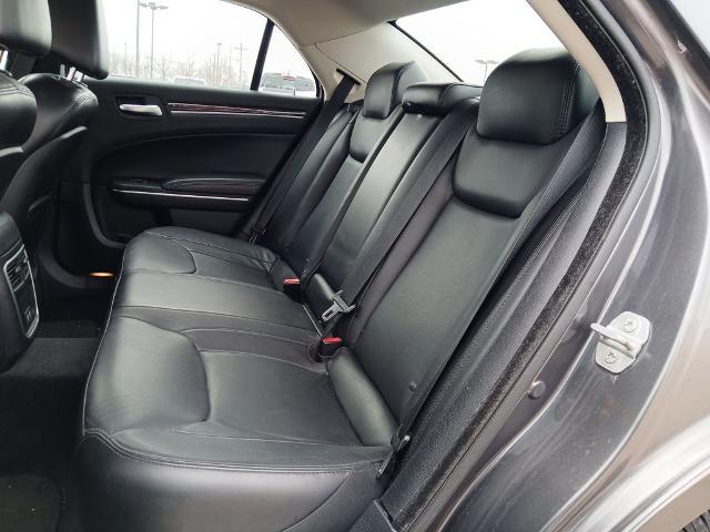 2015 Chrysler 300 Limited