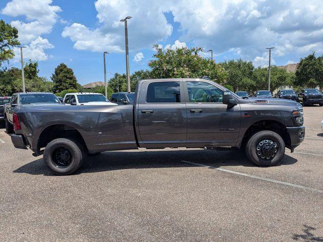 2026 RAM 3500 RAM 3500 BIG HORN CREW CAB 4X4 8 BOX