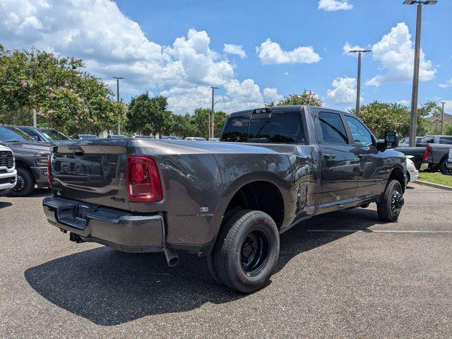 2026 RAM 3500 RAM 3500 BIG HORN CREW CAB 4X4 8 BOX