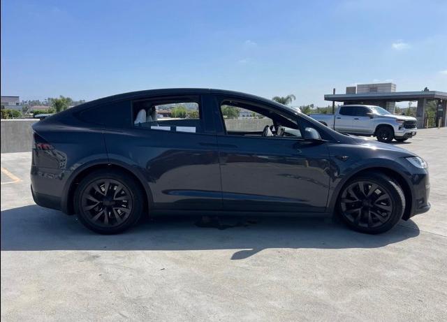 2024 Tesla Model X Long Range
