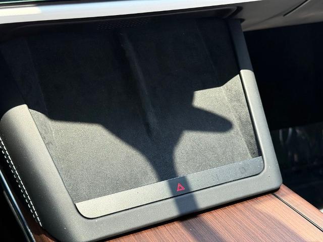 2024 Tesla Model X Long Range