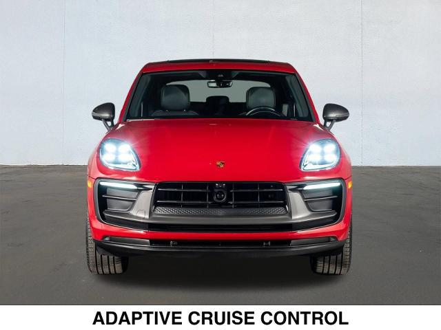 2025 Porsche Macan T
