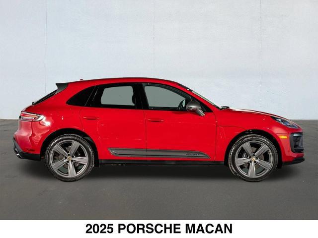2025 Porsche Macan T