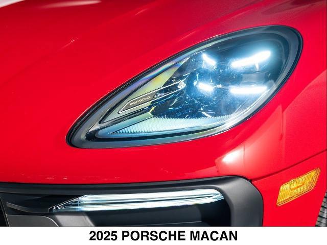 2025 Porsche Macan T
