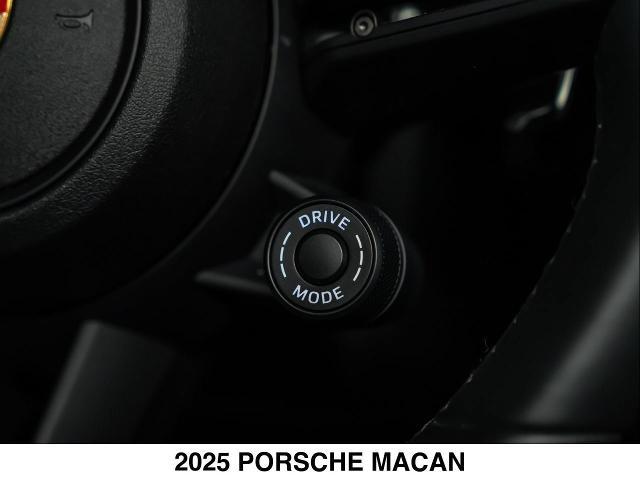 2025 Porsche Macan T
