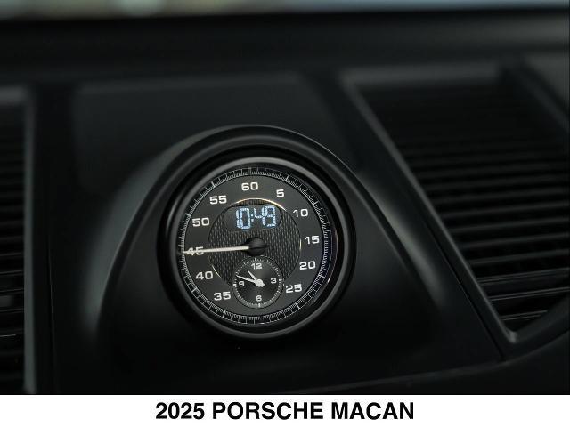 2025 Porsche Macan T