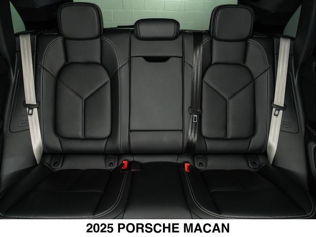 2025 Porsche Macan T