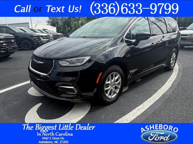 2024 Chrysler Pacifica Touring L for sale in Asheboro, NC