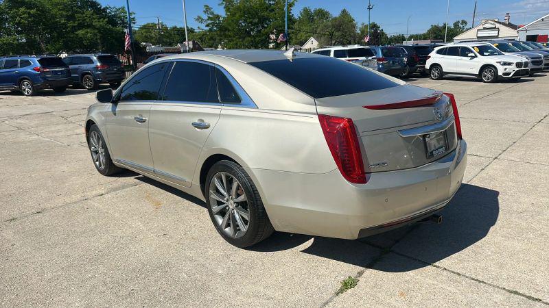 2014 Cadillac XTS Standard
