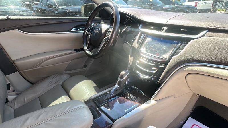 2014 Cadillac XTS Standard