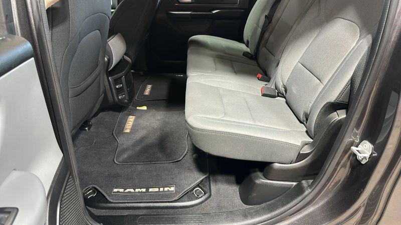 2019 Ram 1500 Big Horn/Lone Star Crew Cab 4x4 57 Box