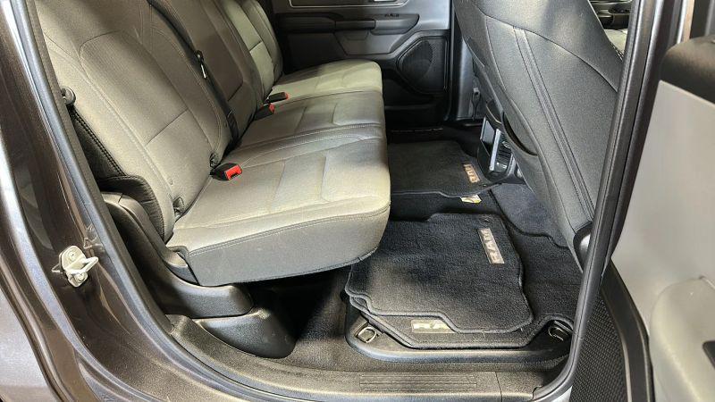 2019 Ram 1500 Big Horn/Lone Star Crew Cab 4x4 57 Box