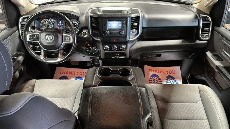 2019 Ram 1500 Big Horn/Lone Star Crew Cab 4x4 57 Box