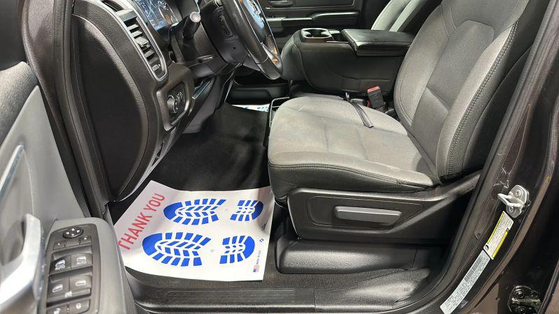 2019 Ram 1500 Big Horn/Lone Star Crew Cab 4x4 57 Box