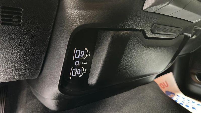 2019 Ram 1500 Big Horn/Lone Star Crew Cab 4x4 57 Box