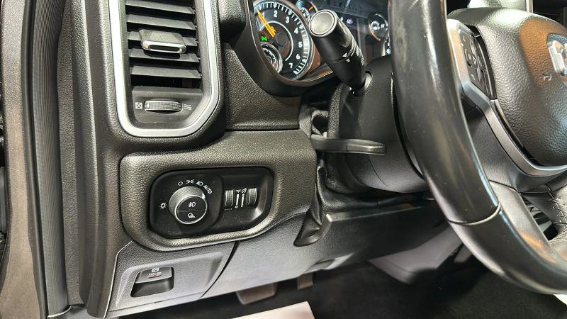 2019 Ram 1500 Big Horn/Lone Star Crew Cab 4x4 57 Box