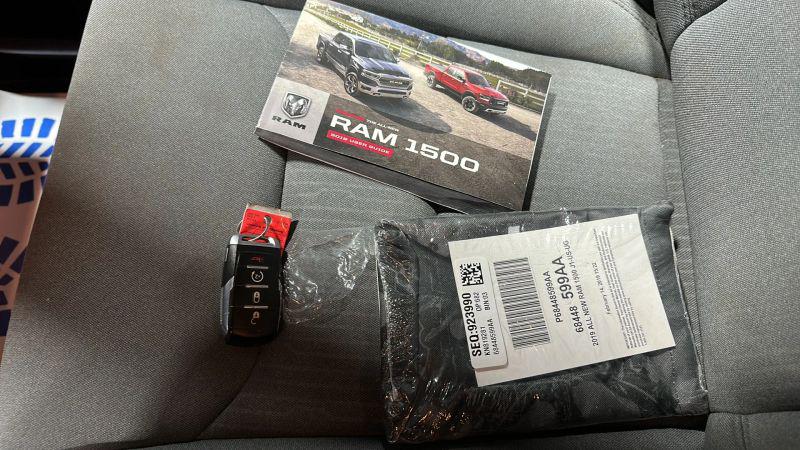 2019 Ram 1500 Big Horn/Lone Star Crew Cab 4x4 57 Box