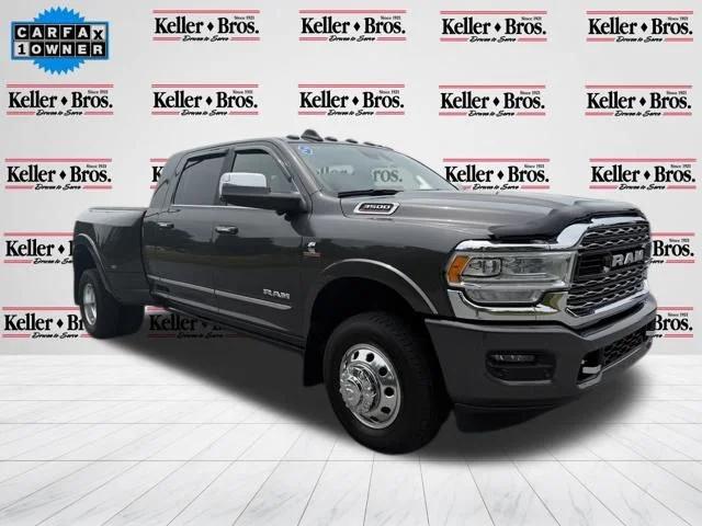 2019 RAM 3500 Limited Mega Cab 4x4 64 Box 2019 RAM 3500 Limited Mega Cab 4x4 64 Box