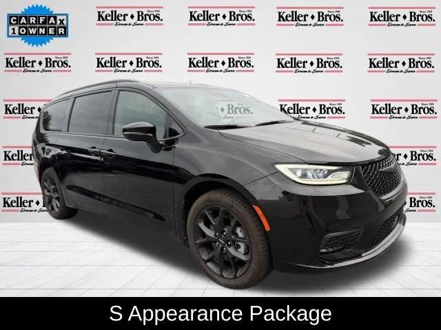 2024 Chrysler Pacifica Touring L AWD for sale in Lititz, PA