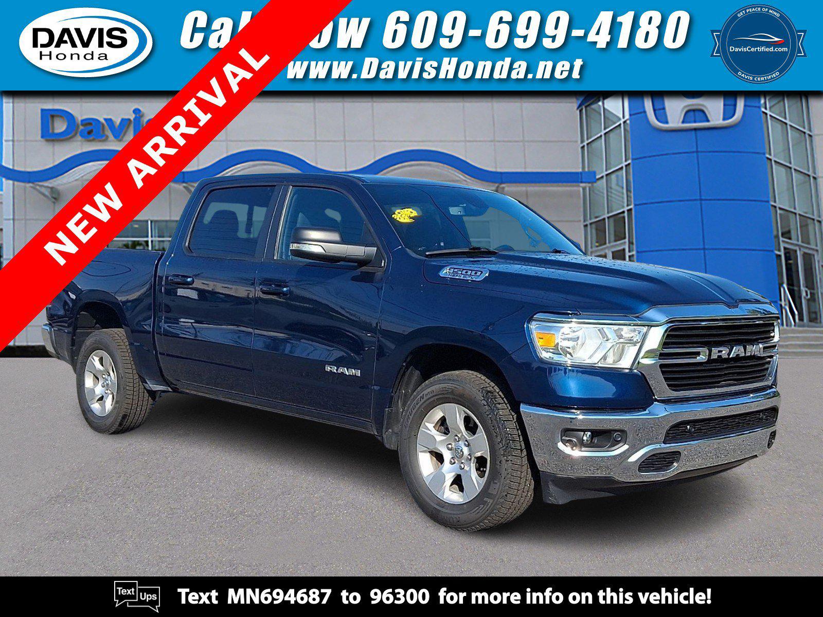 2021 RAM 1500 Big Horn/Lone Star 4x4 Crew Cab 5'7's photo