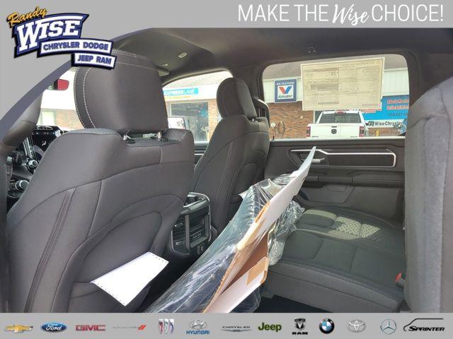 2026 Ram 1500 Big Horn Crew Cab 4x4 57 Box