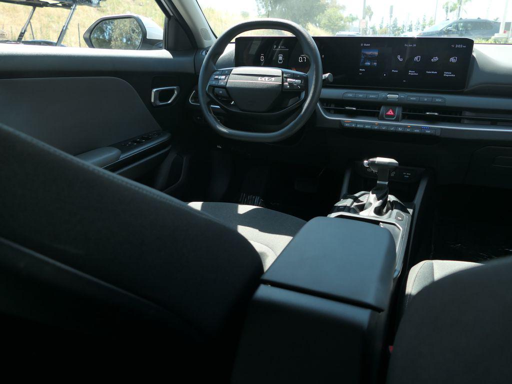 Photo 25