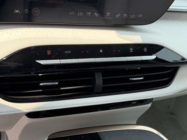 2026 Buick Enclave Avenir FWD