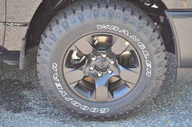 2026 Ram 1500 Warlock Crew Cab 4x4 5'7" Box