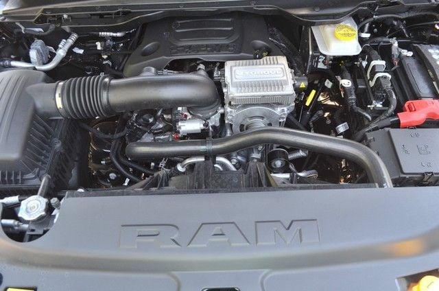 2026 Ram 1500 Warlock Crew Cab 4x4 5'7" Box