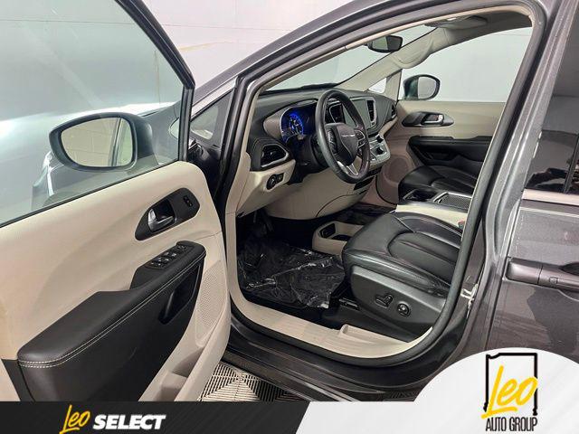 2023 Chrysler Pacifica Touring L AWD