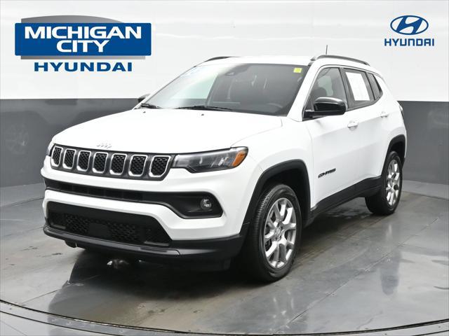 2023 Jeep Compass Latitude Lux FWD for sale in MICHIGAN CITY, IN